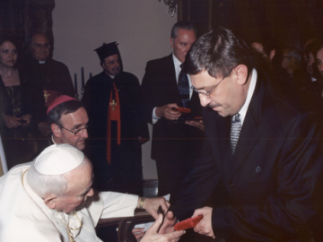 Priceless Lessons by Maxim Behar: A Story with Pope John Paul II