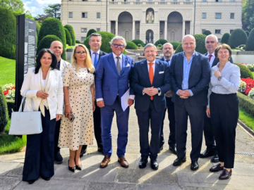 The Bulgaria-Czech Chamber of Commerce, chaired by Maxim Behar, successfully org...
